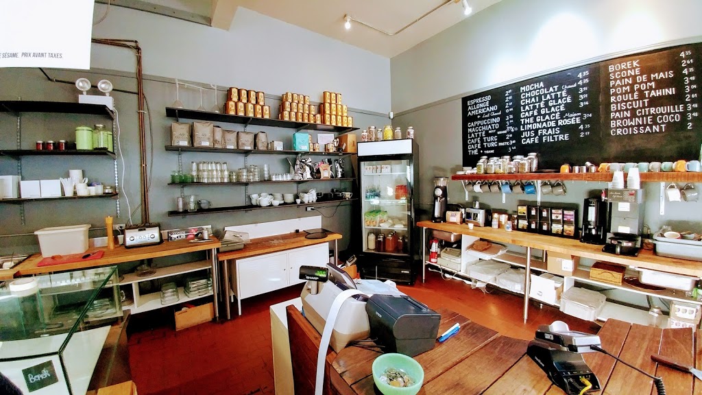 Café Replika | cafe | 252 Rue Rachel E, Montréal, QC H2W 1E5, Canada | 5149034384 OR +1 514-903-4384