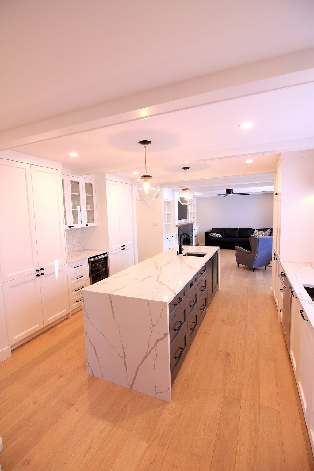 Contour Cabinets & Millwork | 320 Hodsman Rd, Regina, SK S4N 5X4, Canada | Phone: (306) 552-8200