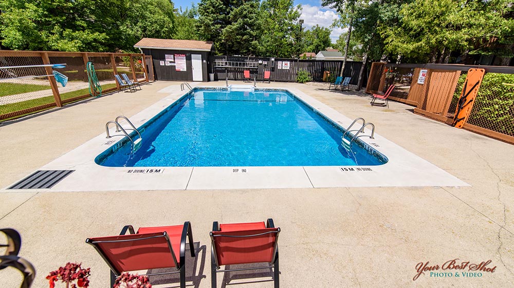 The Gardens at Twin Lakes | 5 Lake Crest Rd, Winnipeg, MB R3T 4M3, Canada | Phone: (204) 269-3470