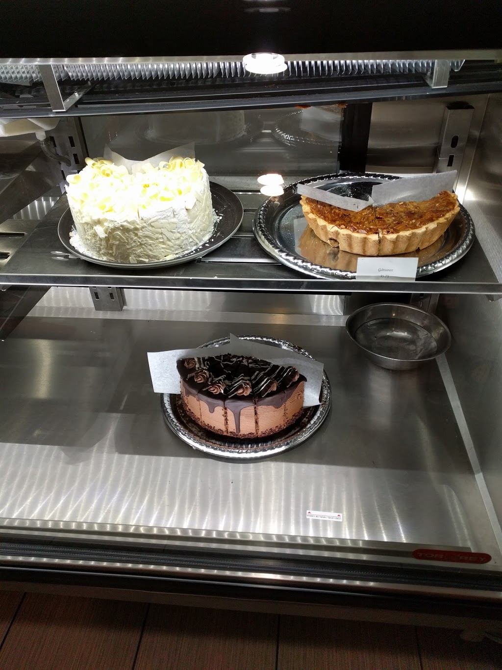 Restaurant Rio Pizza | 5991 Avenue Auteuil, Brossard, QC J4Z 1N1, Canada | Phone: (450) 676-7933