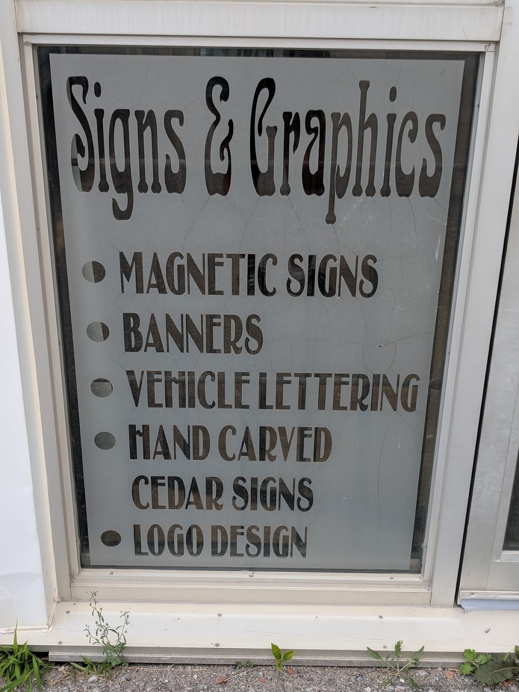 Auto Trim & Signs | 6 Green Forest Dr, Lindsay, ON K9V 4R1, Canada | Phone: (705) 328-1177