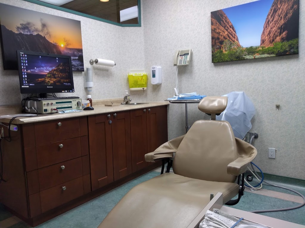 Howard I Holmes DDS | 944 Merritton Rd, Pickering, ON L1V 1B1, Canada | Phone: (905) 837-1500