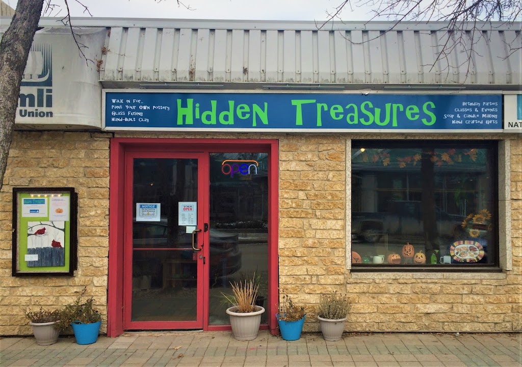 Hidden Treasures Studio | 40 Centre St, Gimli, MB R0C 1B0, Canada | Phone: (204) 642-3003