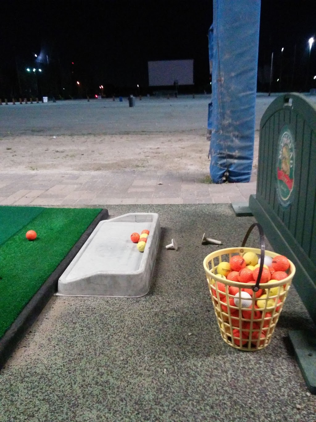 The Docks Driving Range | 176 Cherry St, Toronto, ON M5A 3L2, Canada | Phone: (416) 465-4653