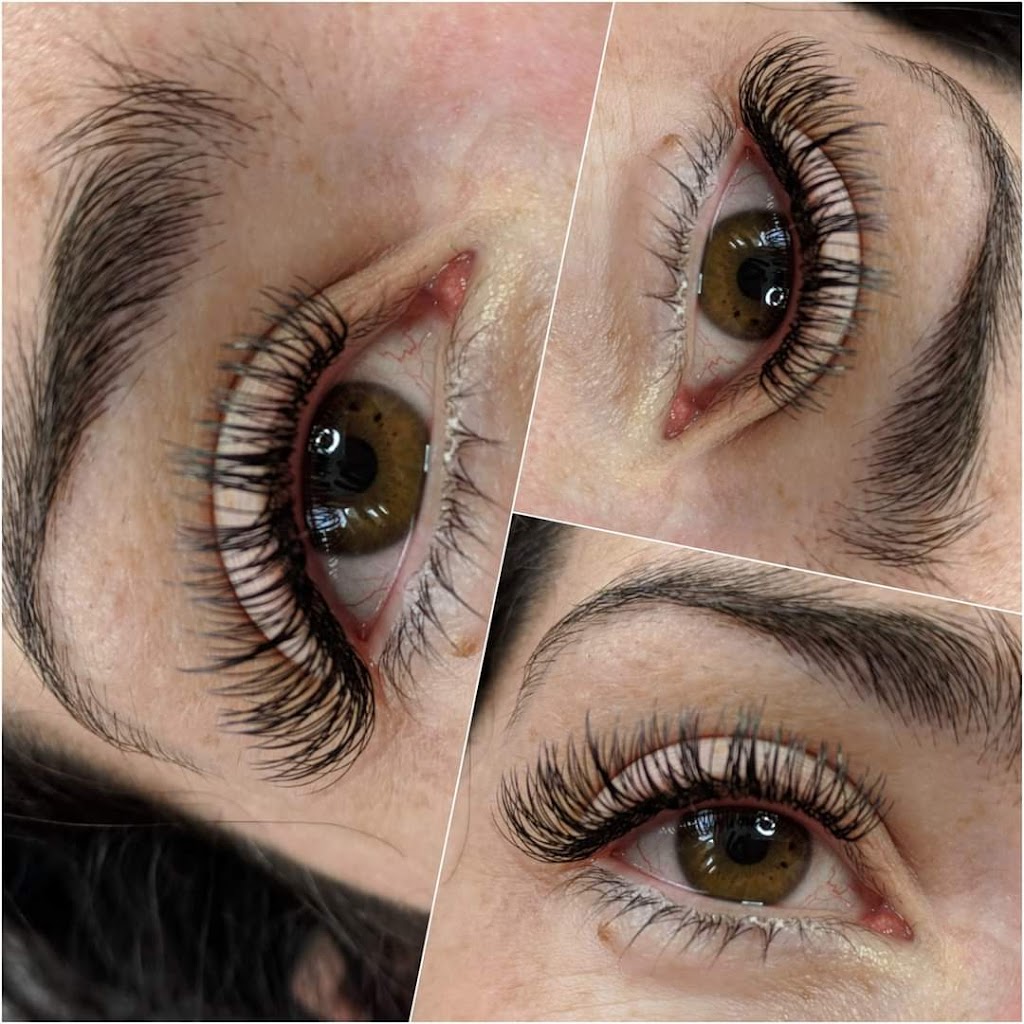 Lady Lashes | 22345 Allen Rd, Mount Brydges, ON N0L 1W0, Canada | Phone: (403) 614-6546