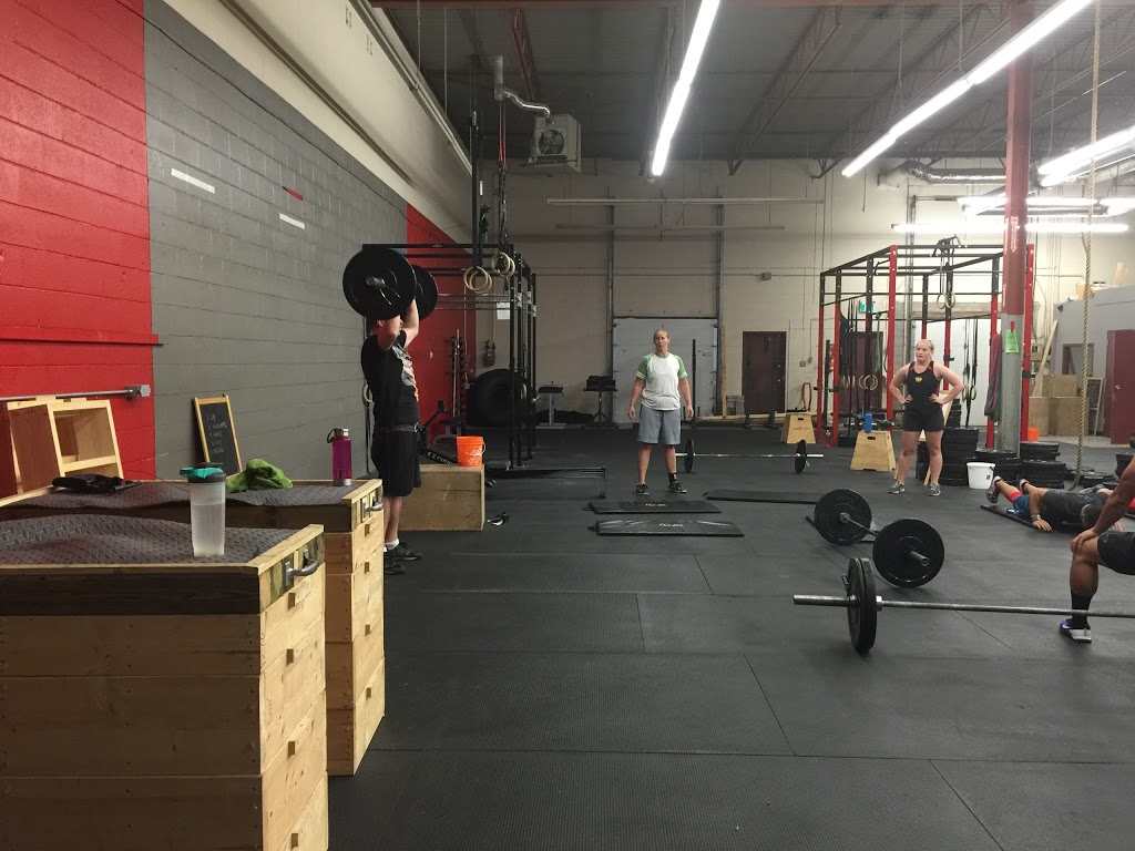 Top Notch CrossFit | 81 Plymouth St, Winnipeg, MB R2X 2V5, Canada | Phone: (204) 470-4056
