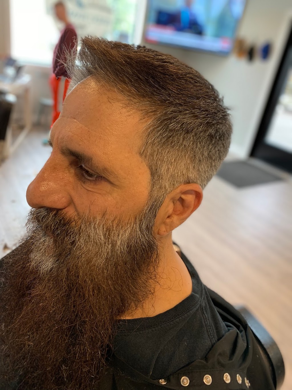 Haus of Handsome | 588 Hurontario St, Collingwood, ON L9Y 2N4, Canada | Phone: (705) 445-4287
