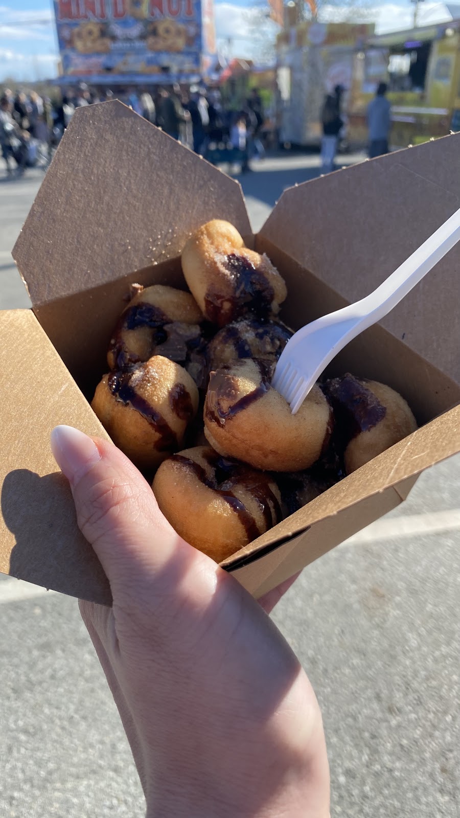 Little oOties Mini Donuts | 14995 Marine Dr, White Rock, BC V4B 1C3, Canada | Phone: (604) 812-1632