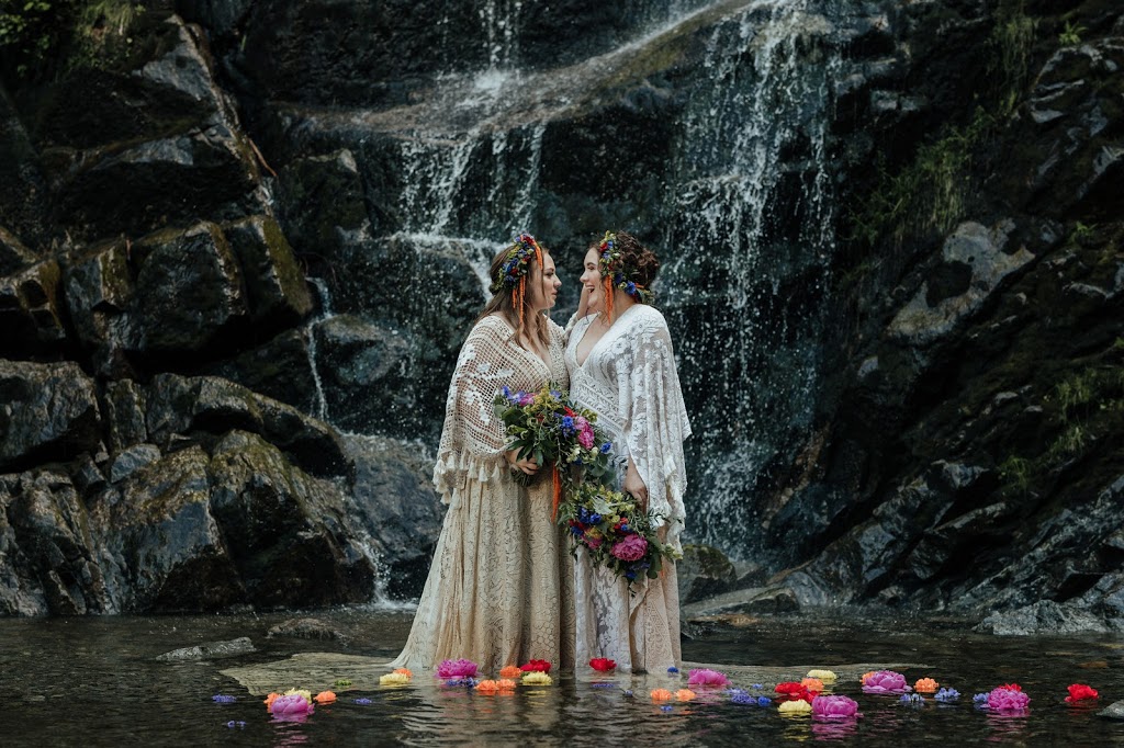 Leanne Sim Photographer | 3017 Cassiar Pl, Abbotsford, BC V2S 7G7, Canada | Phone: (604) 615-9083