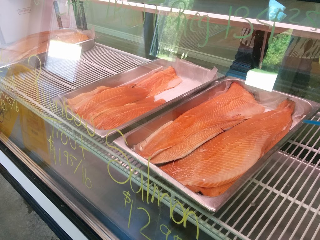 Howells Fish | 153 Division St, Wiarton, ON N0H 2T0, Canada | Phone: (519) 534-0850