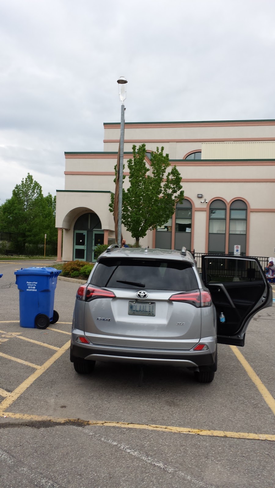 Masumeen Islamic Centre | 7580 Kennedy Rd S, Brampton, ON L6W 0A1, Canada | Phone: (905) 459-0891