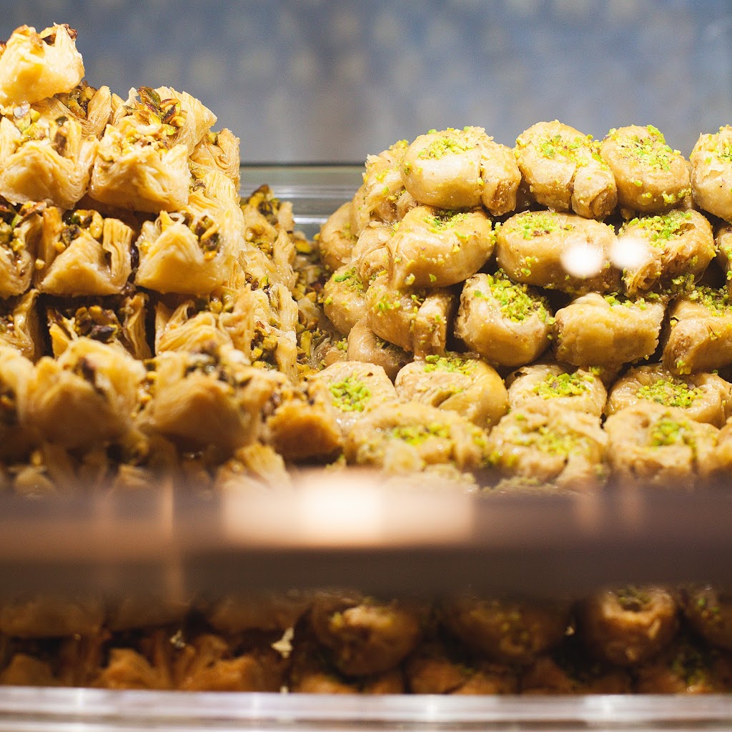 Paramount Fine Foods Quebec | 975 boul. Roméo-Vachon N, Dorval, QC H4Y 1H1, Canada | Phone: (514) 633-0262