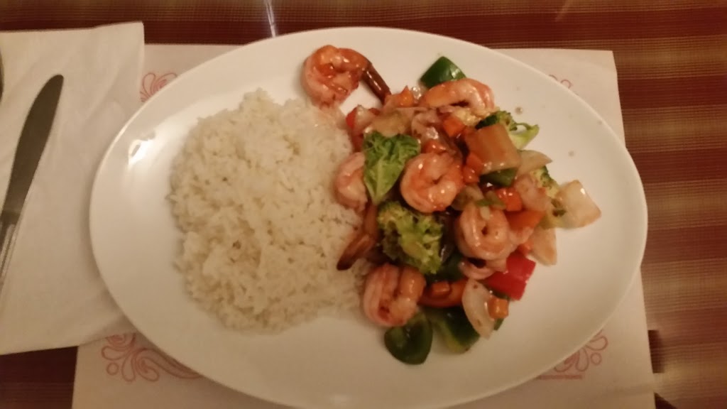 Restaurant Maison Basilic | 850 Boulevard Saint-Jean-Baptiste, Mercier, QC J6R 2K5, Canada | Phone: (450) 692-0888