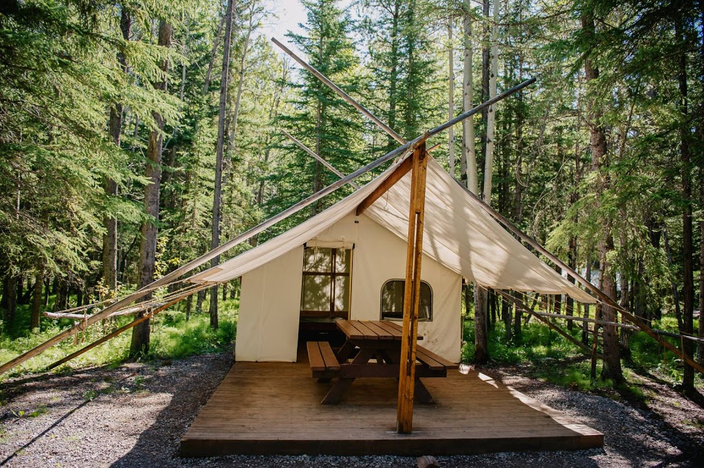 Sundance Lodges, Kananaskis Country | #2 Sundance Rd Hwy 40, Kananaskis, AB T0L 2H0, Canada | Phone: (403) 591-7122