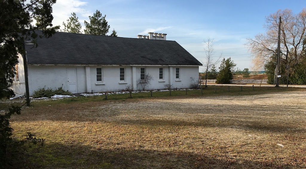 North Sauble Community Church | 911 King Edward Ave, Sauble Beach, ON N0H 2G0, Canada | Phone: (519) 534-6001