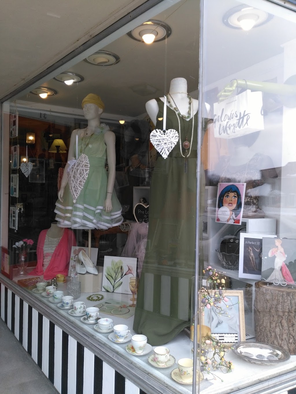 Pass It On Store | 31 Water St S, St. Marys, ON N4X 1B4, Canada | Phone: (519) 284-0059