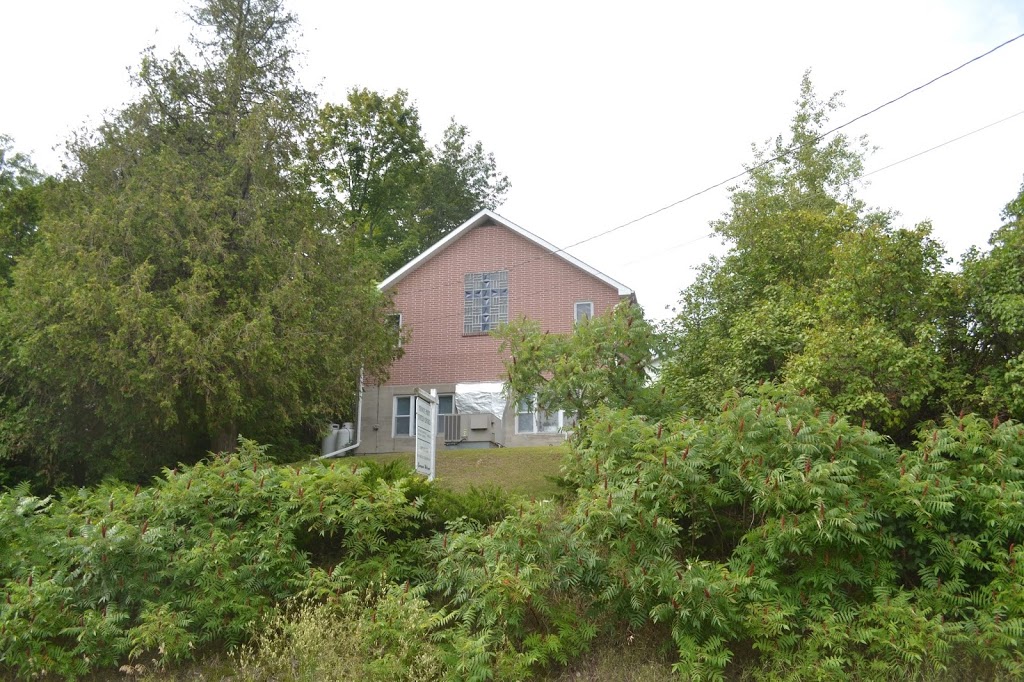Youngspoint United Church | 2745 Chalmers Ave, Lakefield, ON K0L 2H0, Canada | Phone: (705) 930-8158