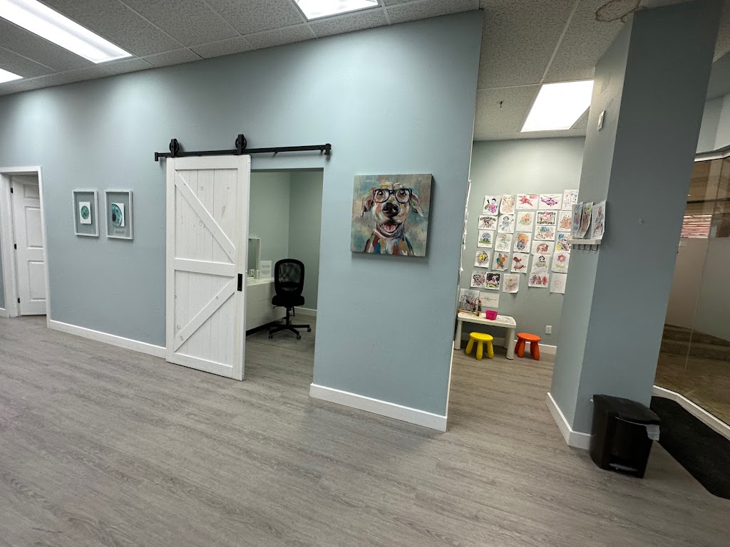 Gloucester Eye Care | 1980 Ogilvie Rd Unit 110, Gloucester, ON K1J 9L3, Canada | Phone: (613) 842-9790