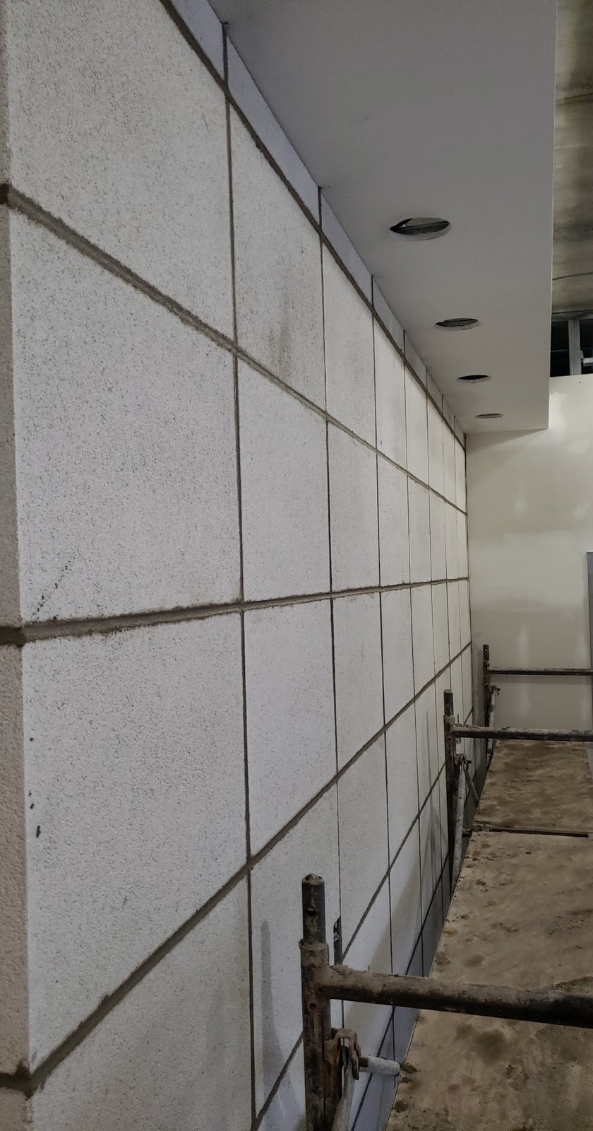 Lubbers Masonry Inc | 3 Crocus St, Wallaceburg, ON N8A 5H8, Canada | Phone: (519) 627-5421