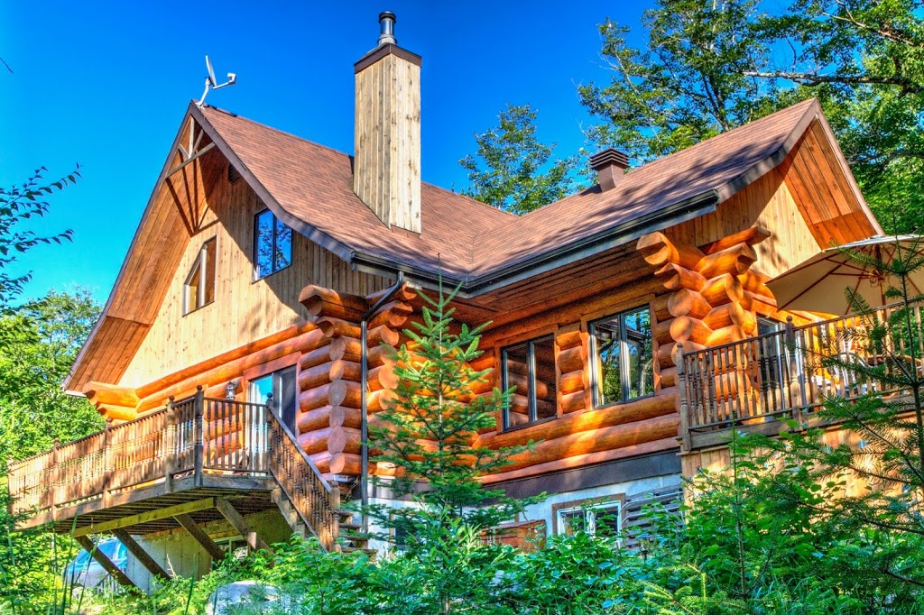 Chalet bois rond Le Rustic à louer | 3 Montée de lEntrelacs, Saint-Adolphe-dHoward, QC J0T 2B0, Canada | Phone: (514) 443-5424