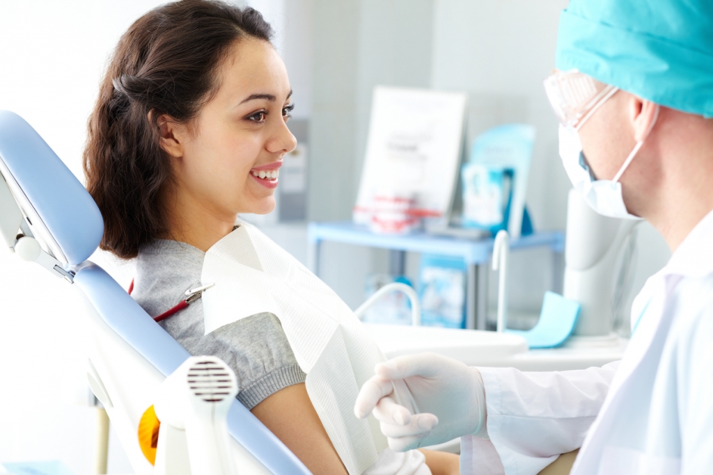 Rockwest Dental Clinic Mississauga | 4120 Dixie Rd #9, Mississauga, ON L4W 4V8, Canada | Phone: (905) 624-8681