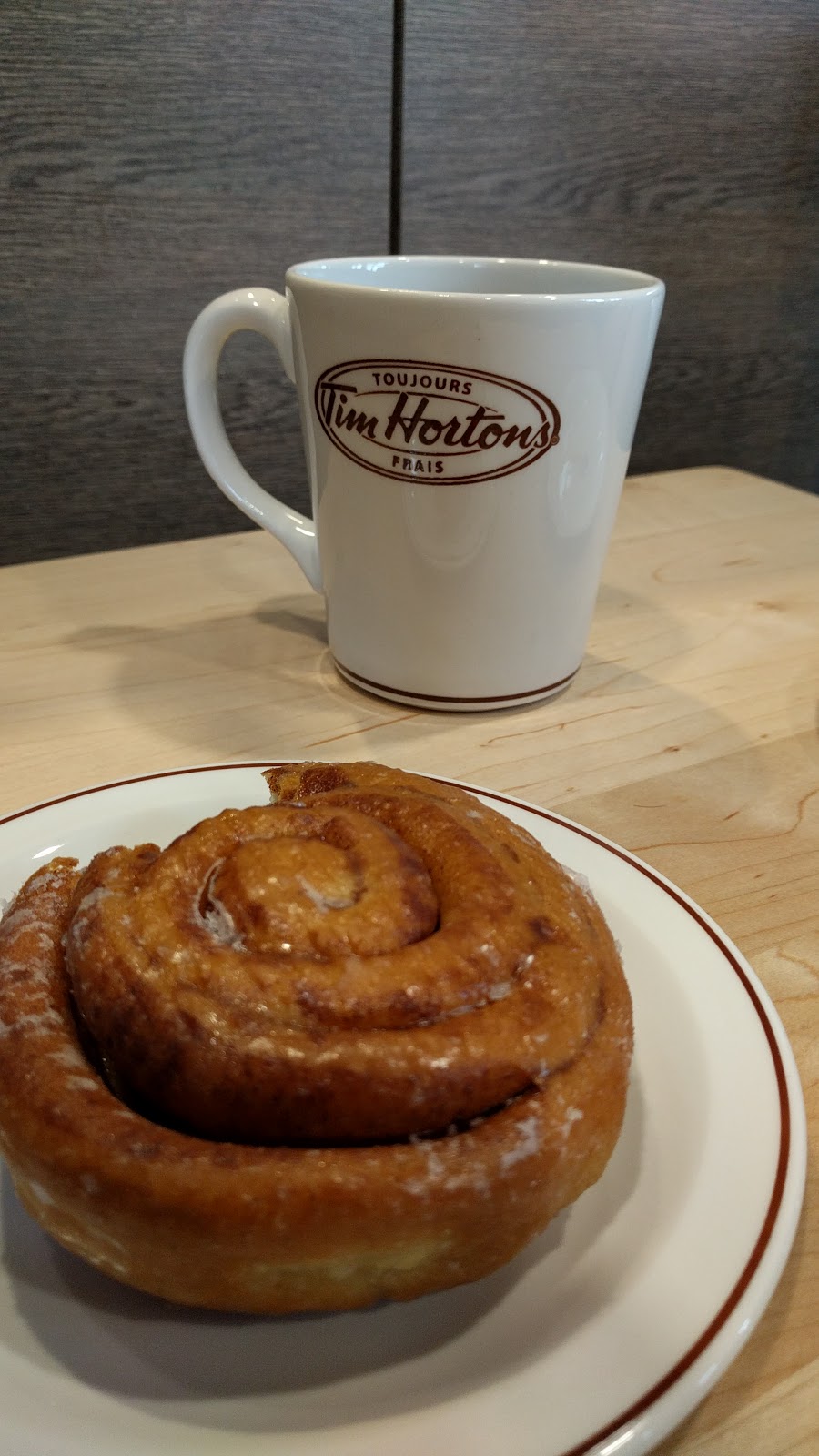 Tim Hortons | 5 Westhill Dr, Waterloo, ON N2T 0C4, Canada | Phone: (519) 888-8279