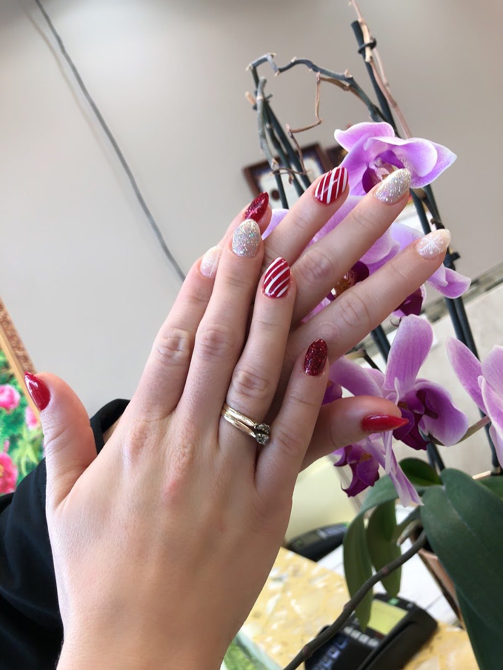 Nails for You | 367 Cundles Rd E, Barrie, ON L4M 0G9, Canada | Phone: (705) 722-6112