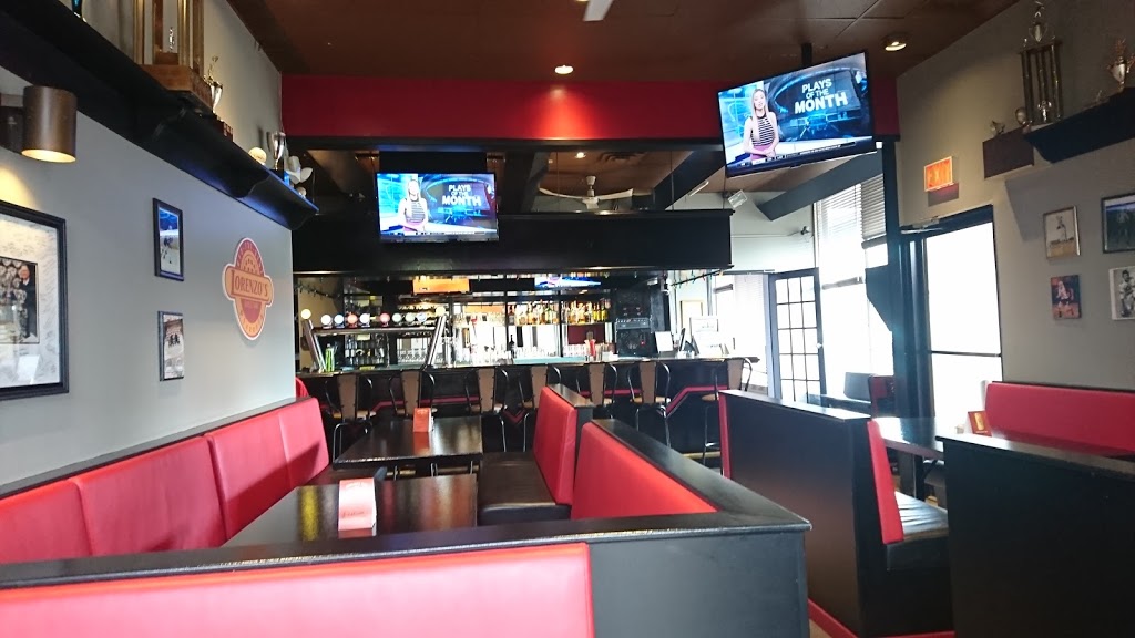 Lorenzos Pizzeria Restaurant | 2201 Arch St, Ottawa, ON K1G 2H5, Canada | Phone: (613) 737-3737