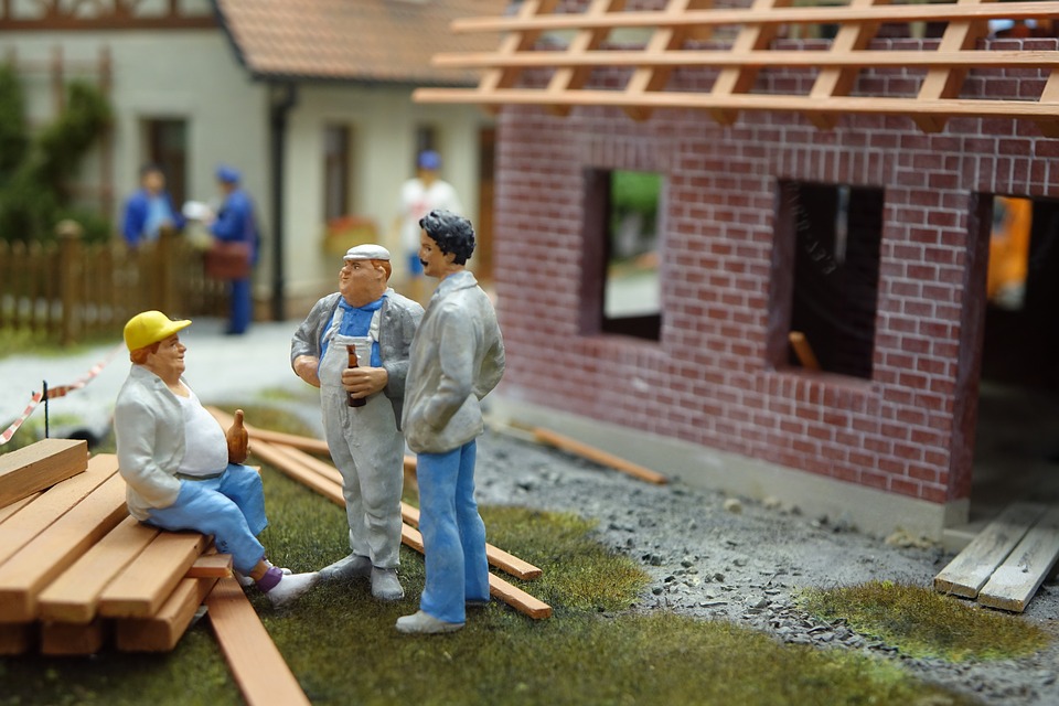 Charlebois Roofing Ltd. - Residential Roofing Repairs and Constr | 801 Avenue L S, Saskatoon, SK S7M 2H9, Canada | Phone: (306) 262-1532