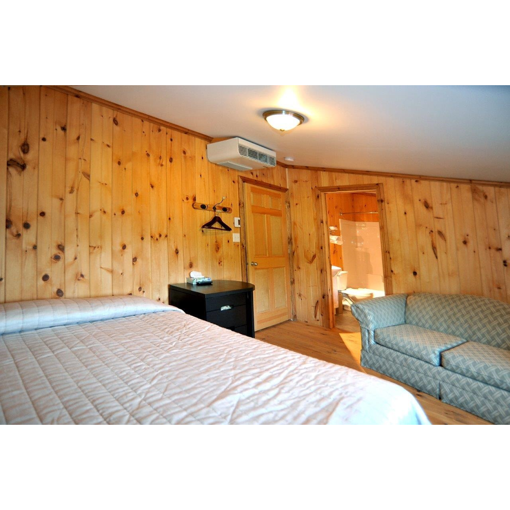 Auberge Papillon Lune | 1185 Chemin Ely, Melbourne, QC J0B 2B0, Canada | Phone: (819) 826-6222