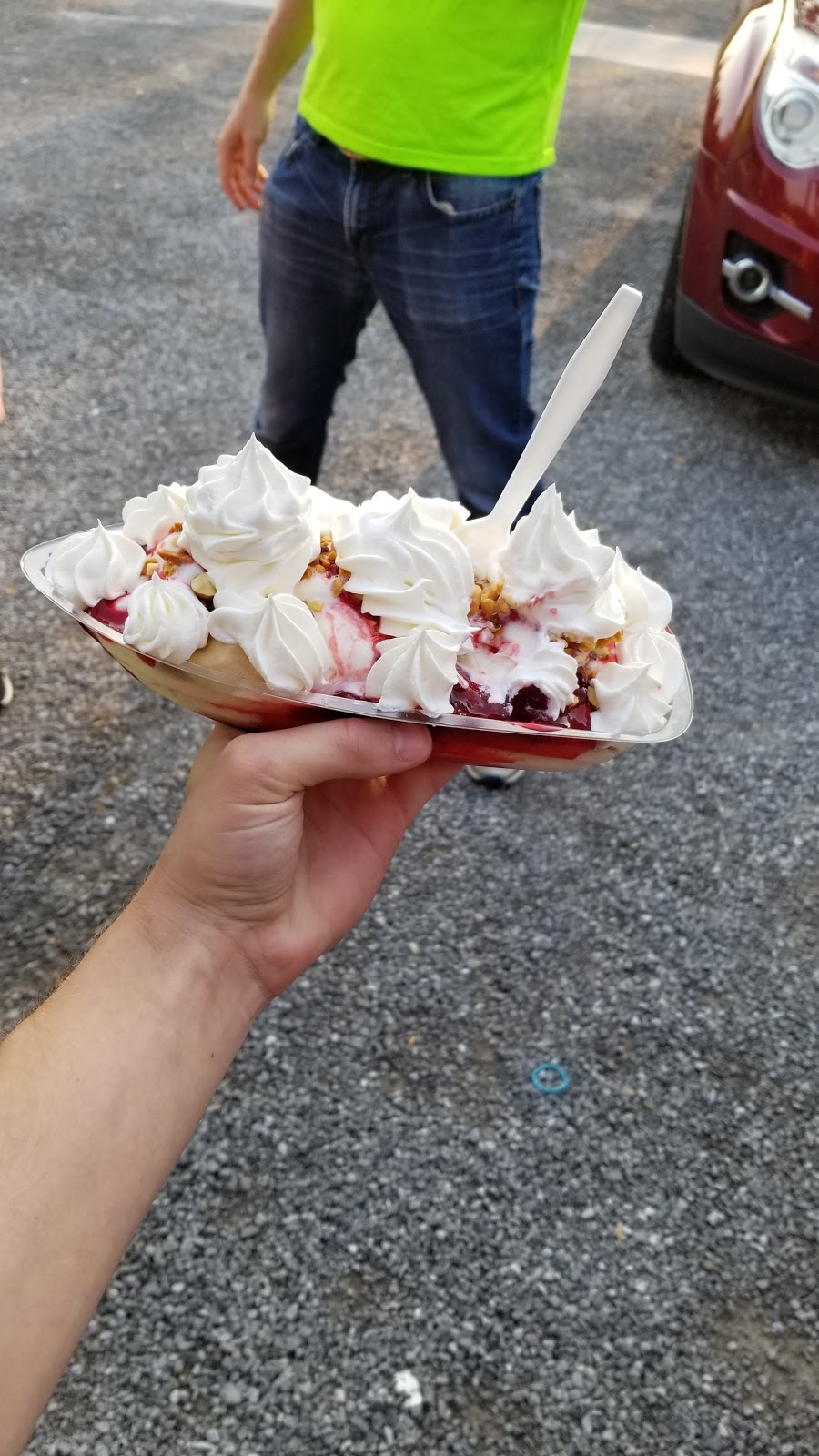 Brownies Eats and Treats | 9797, 186 Harbor St, Wilson, NY 14172, USA | Phone: (716) 751-6102