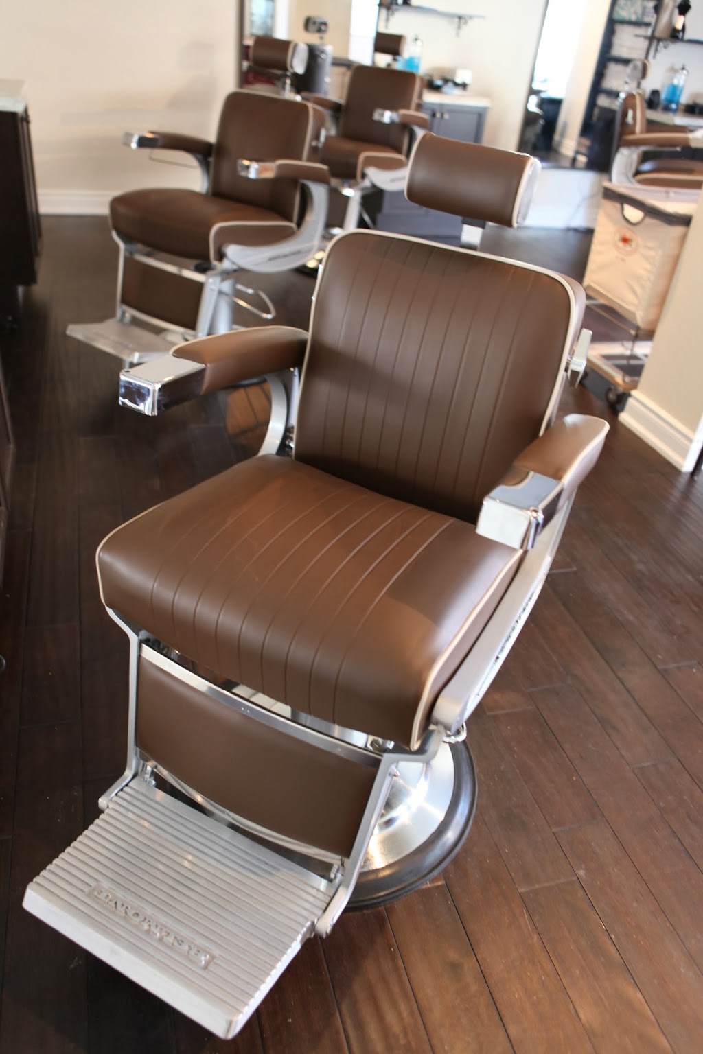 Starks Barber Company | 169 Enterprise Blvd #L102, Markham, ON L3R 2G8, Canada | Phone: (905) 604-0350