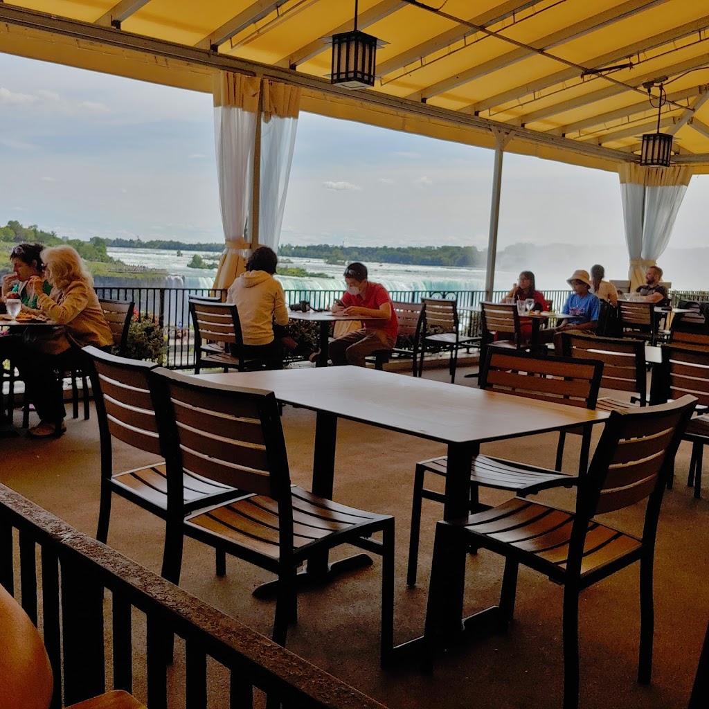 Queen Victoria Place Restaurant | 6345 Niagara Pkwy, Niagara Falls, ON L2E 6T2, Canada | Phone: (905) 356-2217