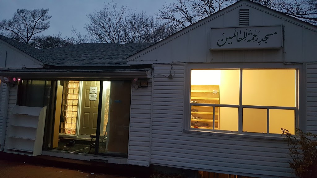 Masjid Rahmatul-lil-Alameen | 205 N Service Rd, Mississauga, ON L5A 1A4, Canada | Phone: (905) 279-8222