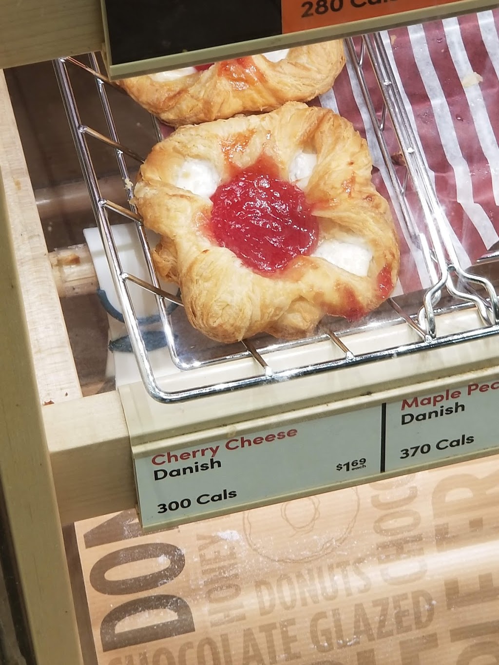 Tim Hortons | 169 N Front St, Belleville, ON K8P 3B7, Canada | Phone: (613) 967-1777