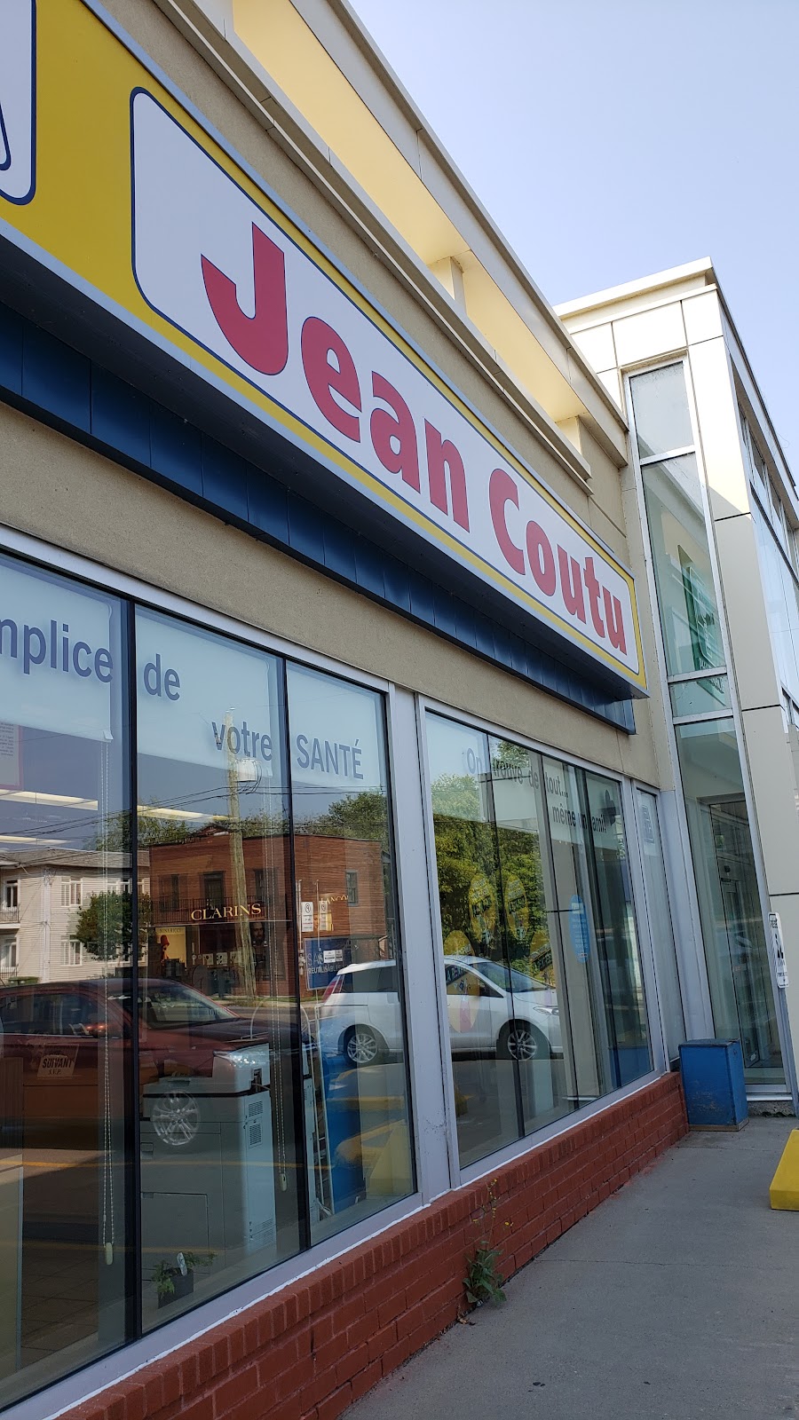 PJC Jean Coutu | 25 Rue St Georges, Saint-Jérôme, QC J7Z 4Z1, Canada | Phone: (450) 432-1120