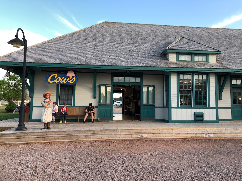 Anne of Green Gables Store | 8779 PE-6, New Glasgow, PE C0A 1N0, Canada | Phone: (800) 665-2663