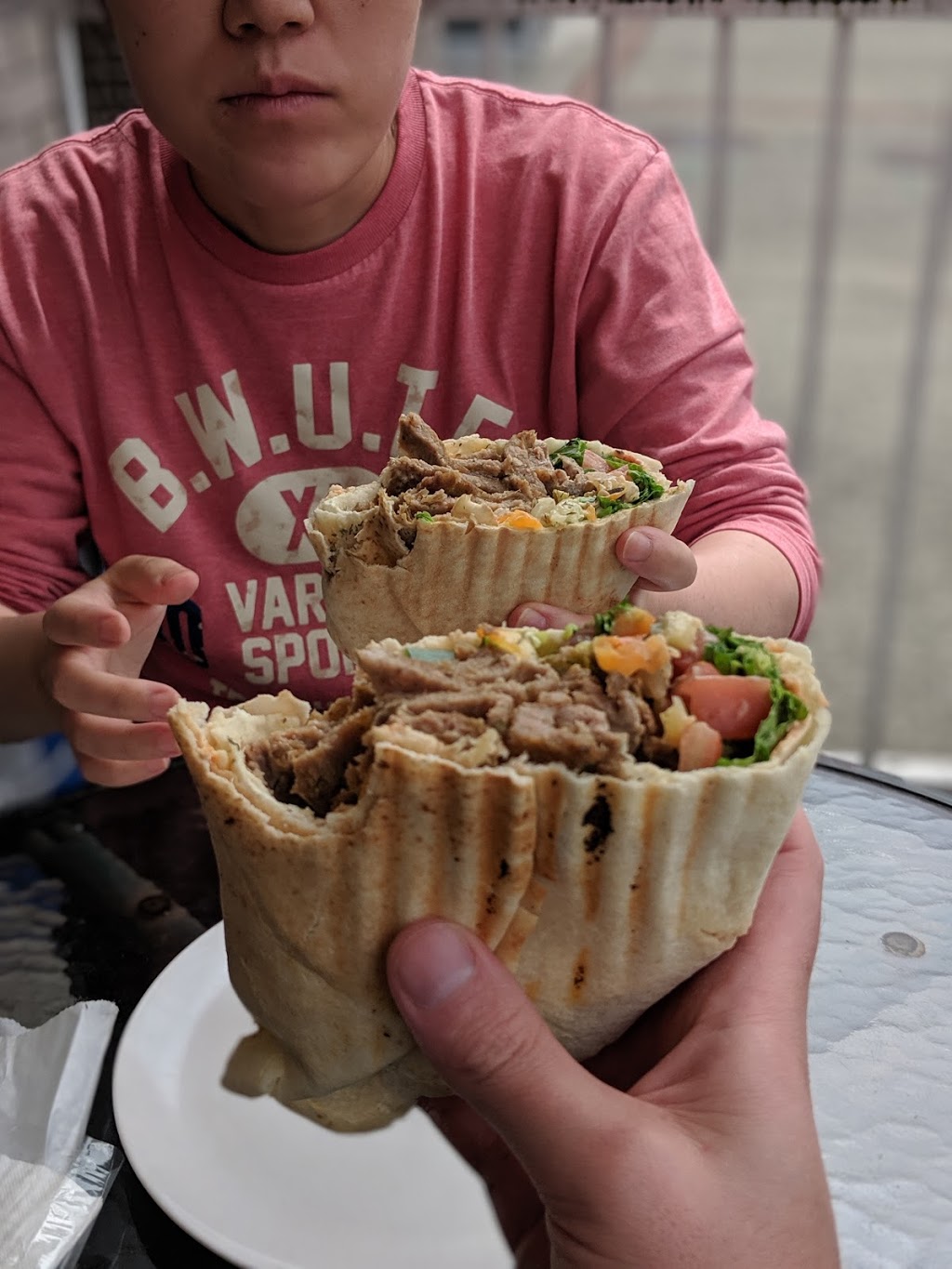 Paradise Donair | 723 12th St #3, New Westminster, BC V3M 4J9, Canada | Phone: (604) 522-0789