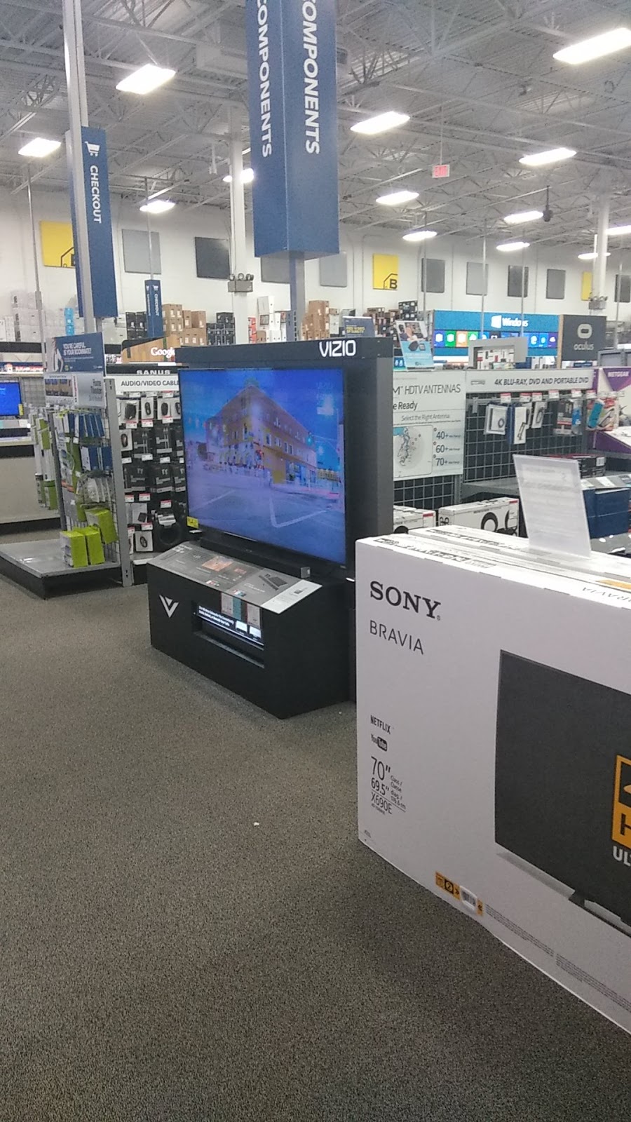 Best Buy | 4281 Meridian St, Bellingham, WA 98226, USA | Phone: (360) 715-0008