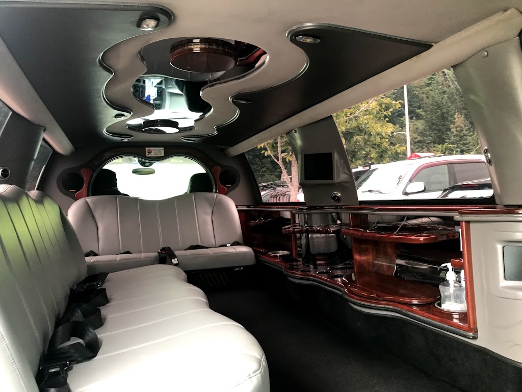 Royal Limo - Whistler | 2704 Cheakamus Way #58, Whistler, BC V0N 1B2, Canada | Phone: (604) 727-0950