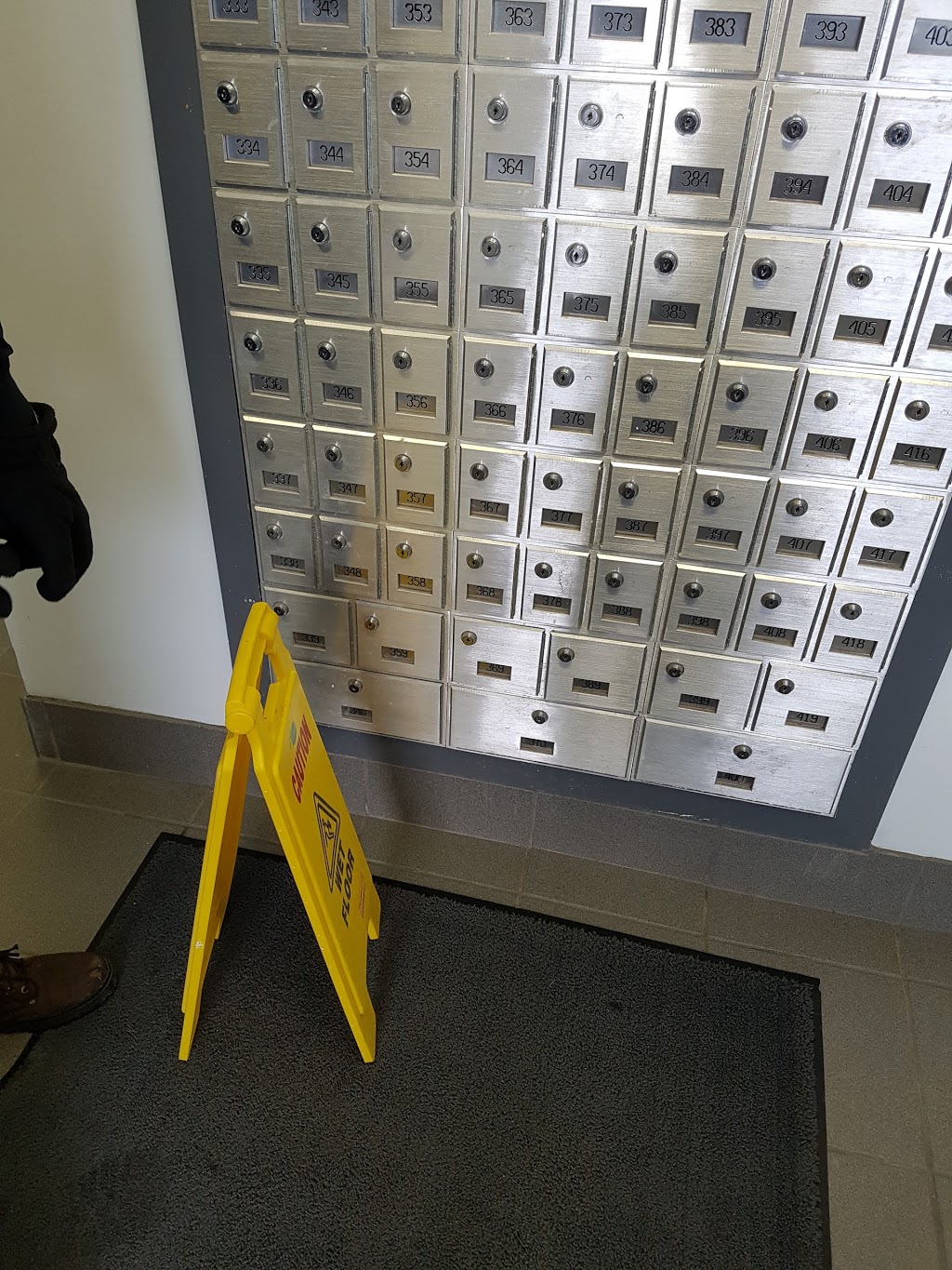Bay Roberts Post Office | 8 Central St, Bay Roberts, NL A0A 1G0, Canada