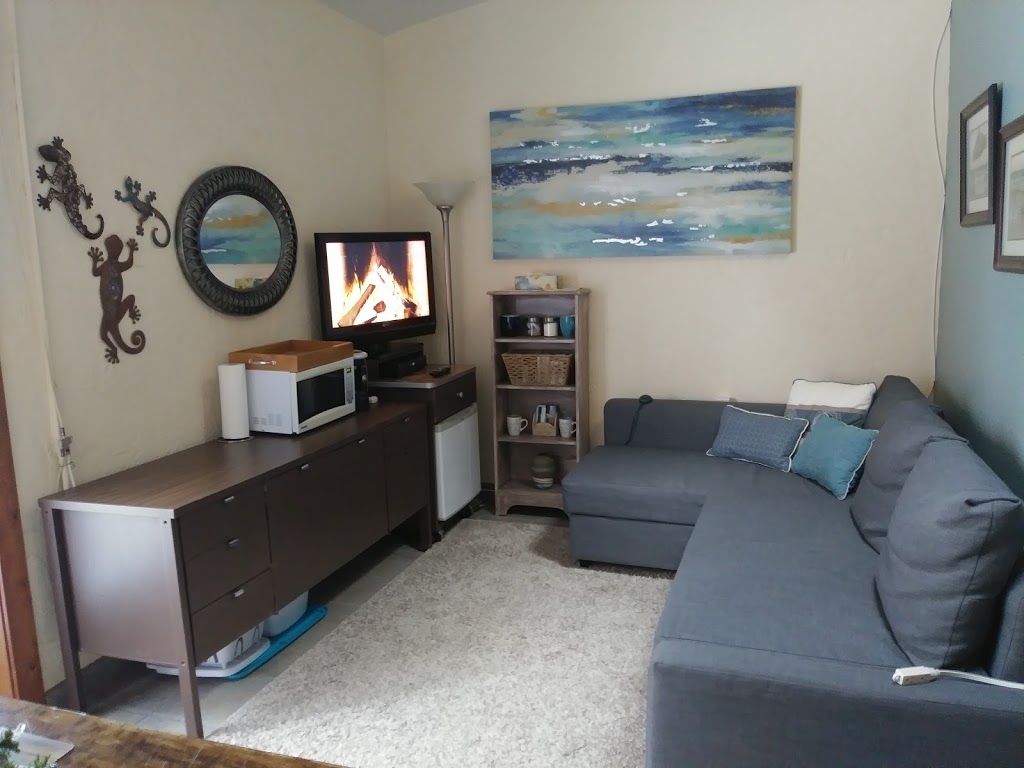 Bass Lake Retreat | 8542 ON-12, Oro-Medonte, ON L3V 0H2, Canada