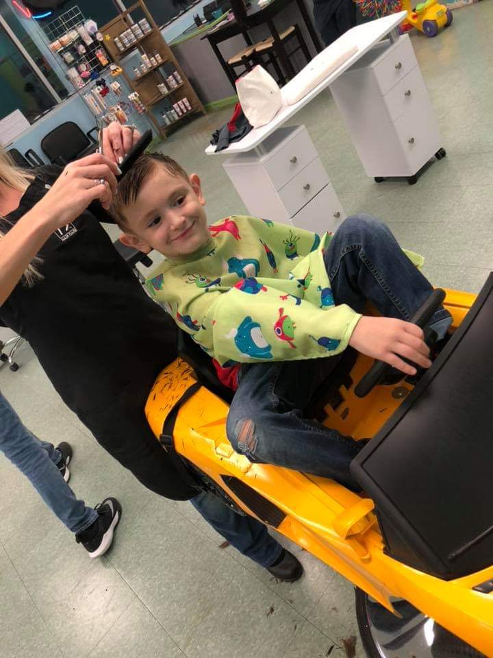 Kids cuts R fun | 3029 Military Rd, Niagara Falls, NY 14304, USA | Phone: (716) 990-1957
