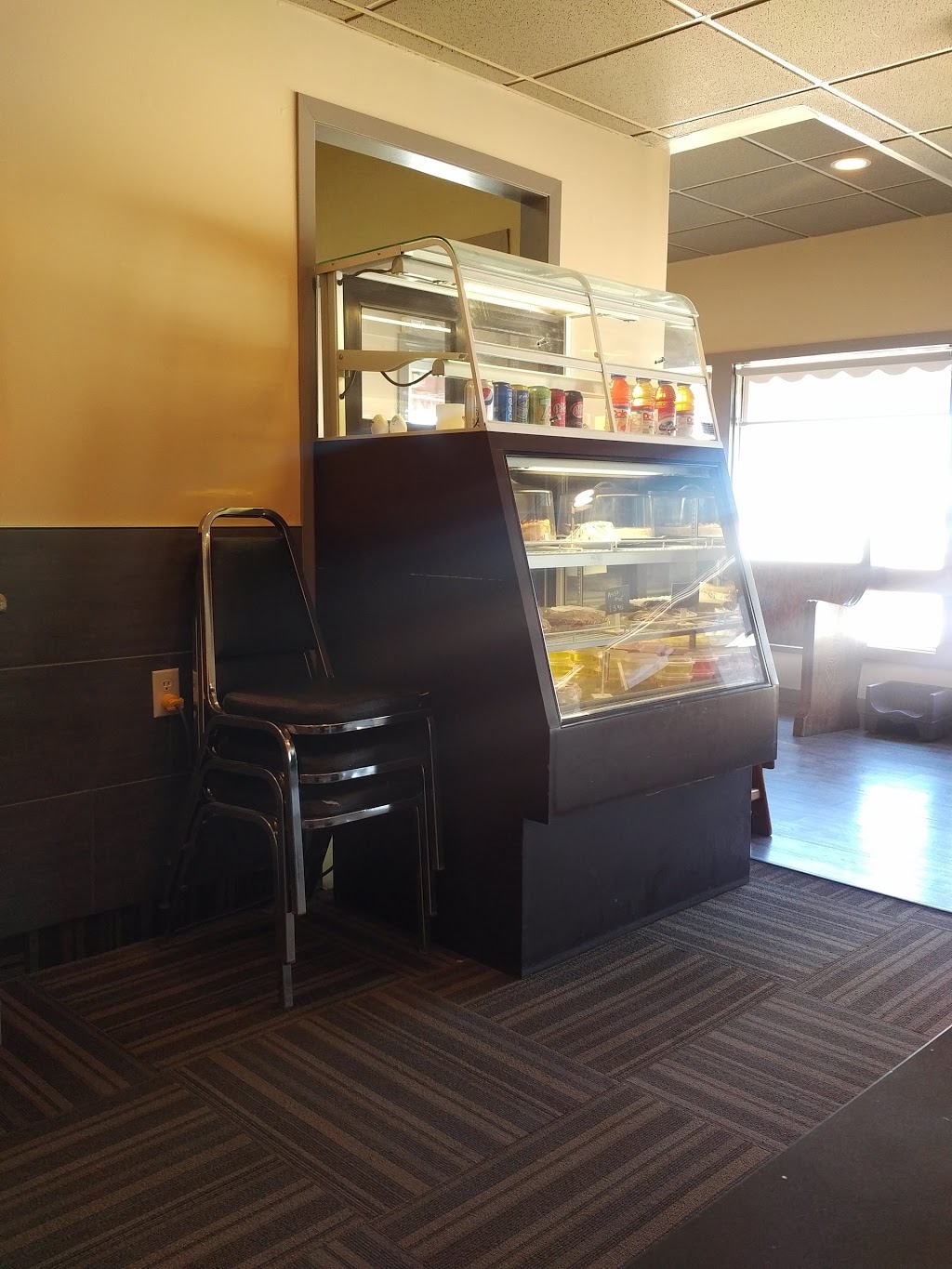 Chicken Chef | 10 Main St, Niverville, MB R0A 0A1, Canada | Phone: (204) 388-6377