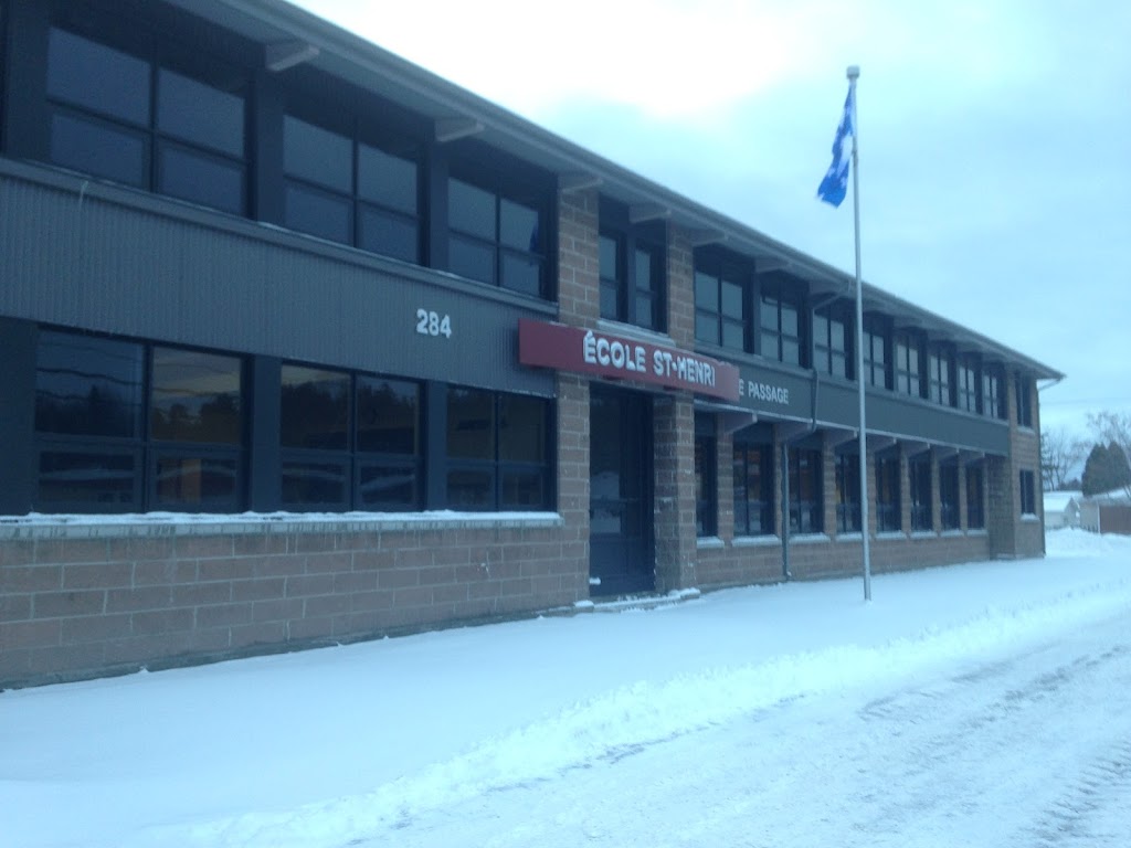 St-Henri School - Le Passage | 284 Delisle, Chicoutimi, QC G7G 3B3, Canada | Phone: (418) 541-4343