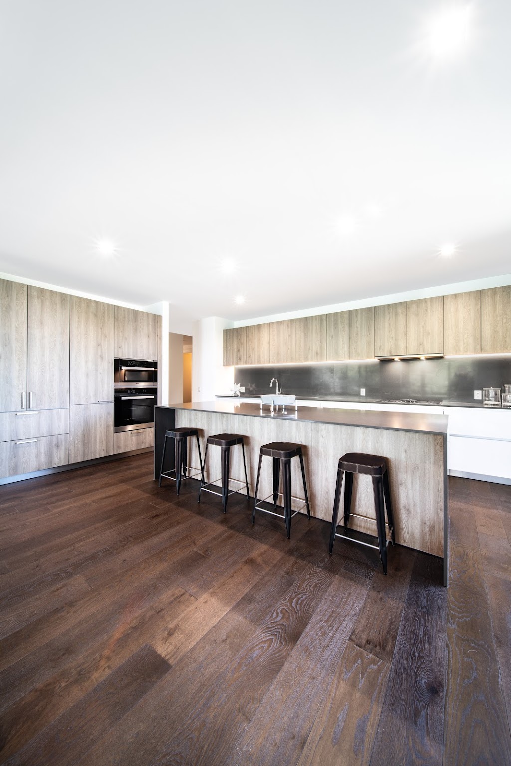 Renovation Lefort Inc. | 3220 Rue Petit #10, Saint-Hubert, QC J3Y 6G9, Canada | Phone: (514) 612-7873