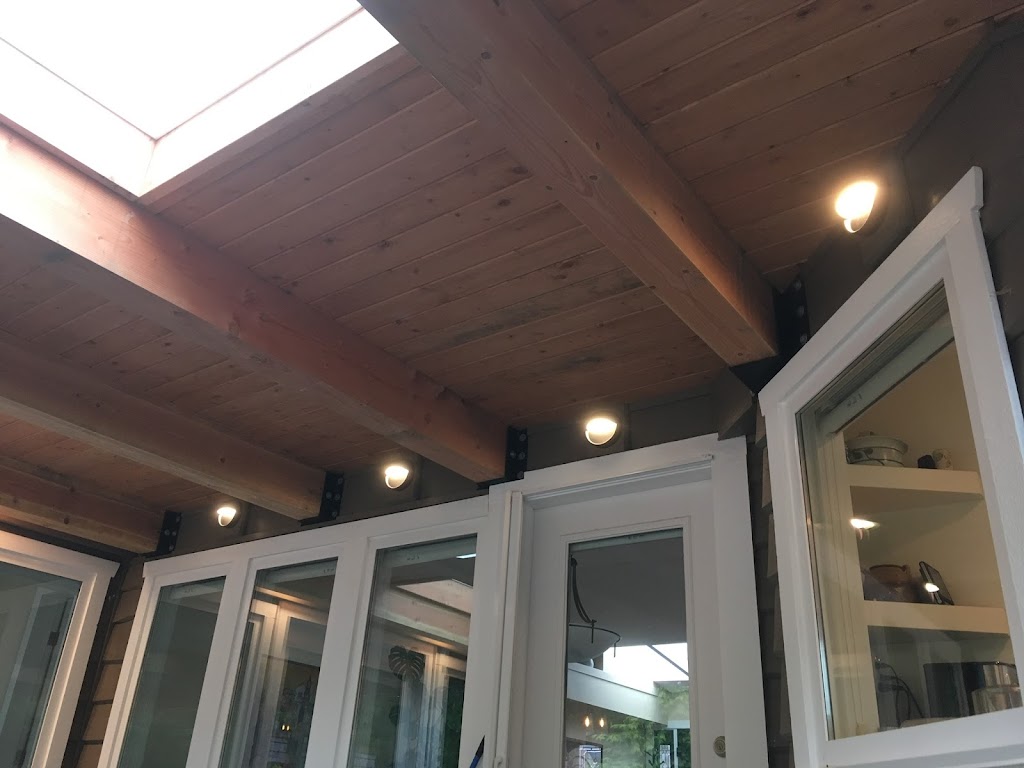 Arrowview Electric Inc. | 444 Qualicum Rd, Qualicum Beach, BC V9K 1B2, Canada | Phone: (250) 752-8968