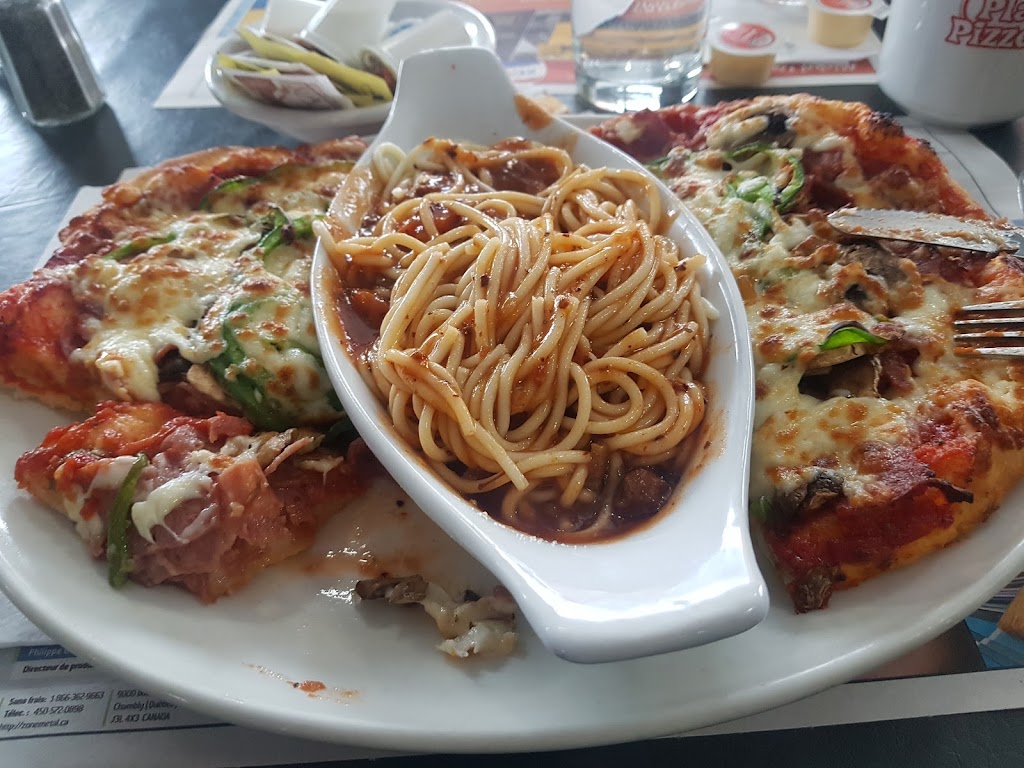 Plaza Pizzeria | 530 Rue Sainte-Marie, Marieville, QC J3M 1H7, Canada | Phone: (450) 460-4218