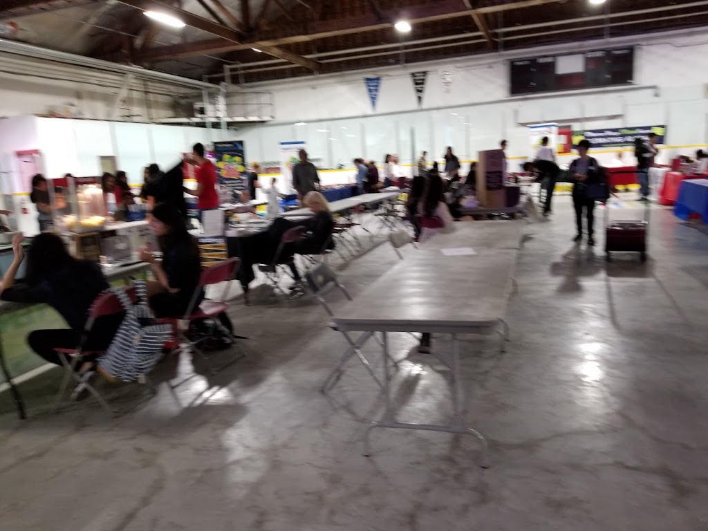 Markham Village Arena | 6041 York Hwy 7, Markham, ON L3P 3A7, Canada | Phone: (905) 294-7309