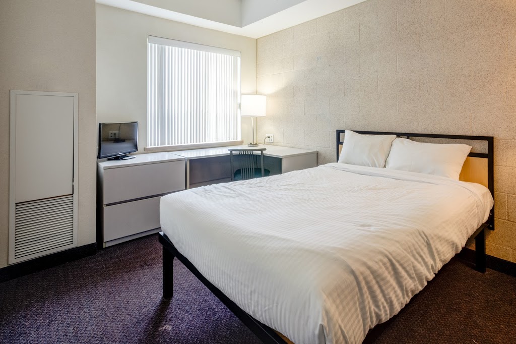 Residence & Conference Centre - Niagara-on-the-Lake | 137 Taylor Rd, Niagara-on-the-Lake, ON L0S 1J0, Canada | Phone: (905) 641-4435